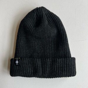 Smartwool Black Ribbed Knit Beanie